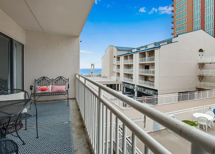 Sugar 228 Beachside Two Bedroom Apartment